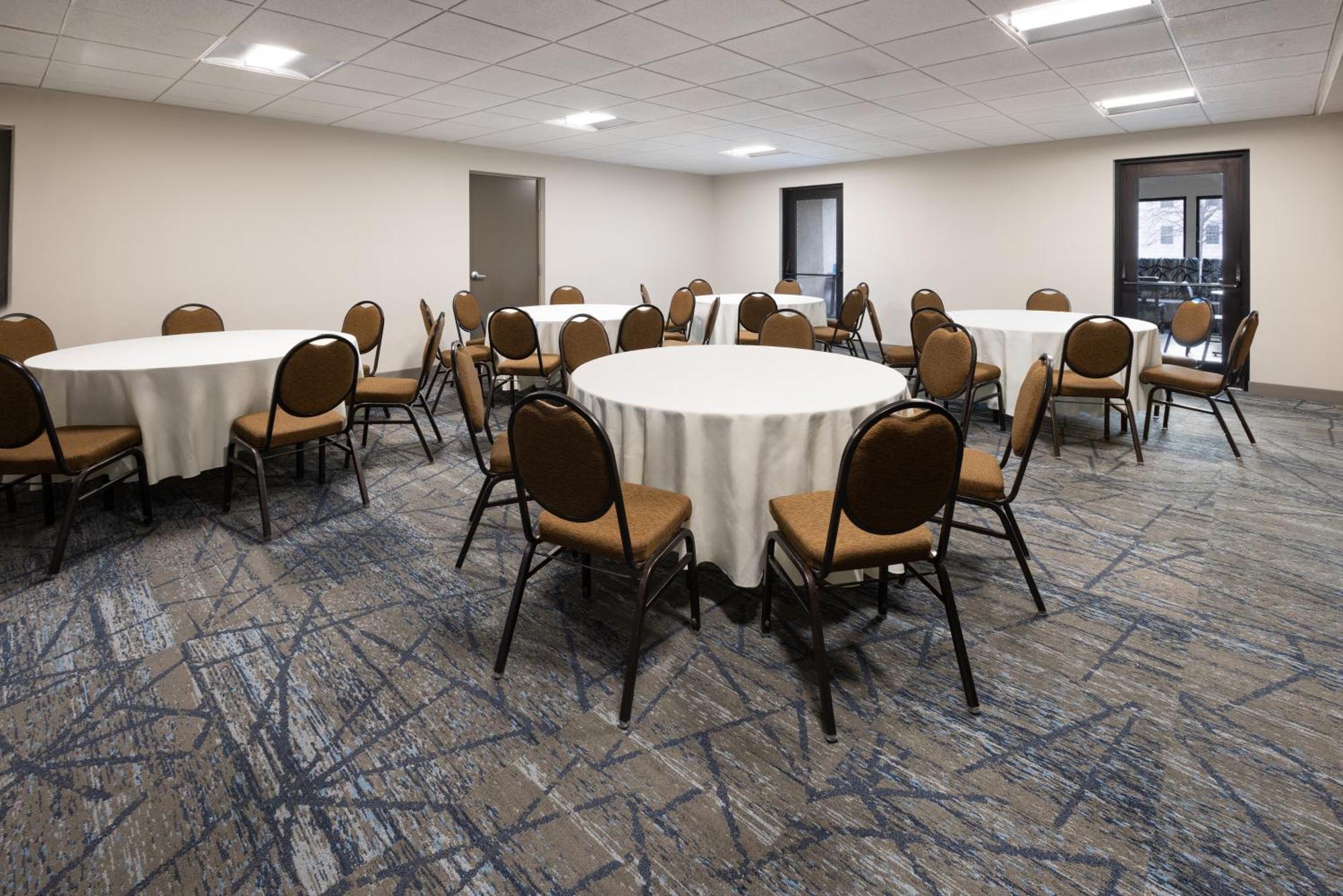 Holiday Inn Express & Suites Leesburg - Historic District By Ihg Luaran gambar