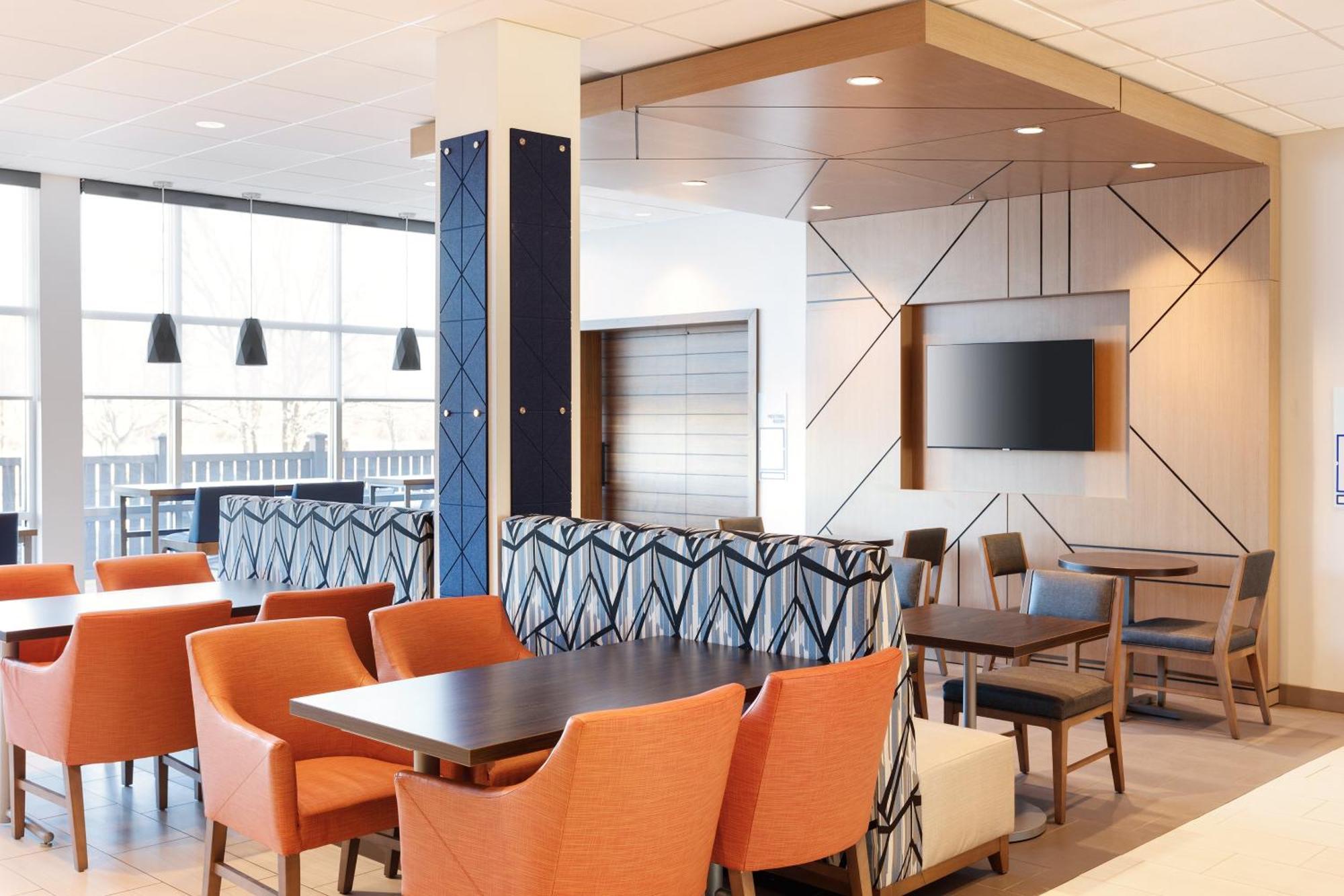 Holiday Inn Express & Suites Leesburg - Historic District By Ihg Luaran gambar